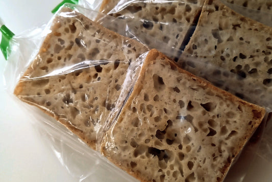 玄米どくだみ(スライス2枚) ミニパン 砂糖・油不使用