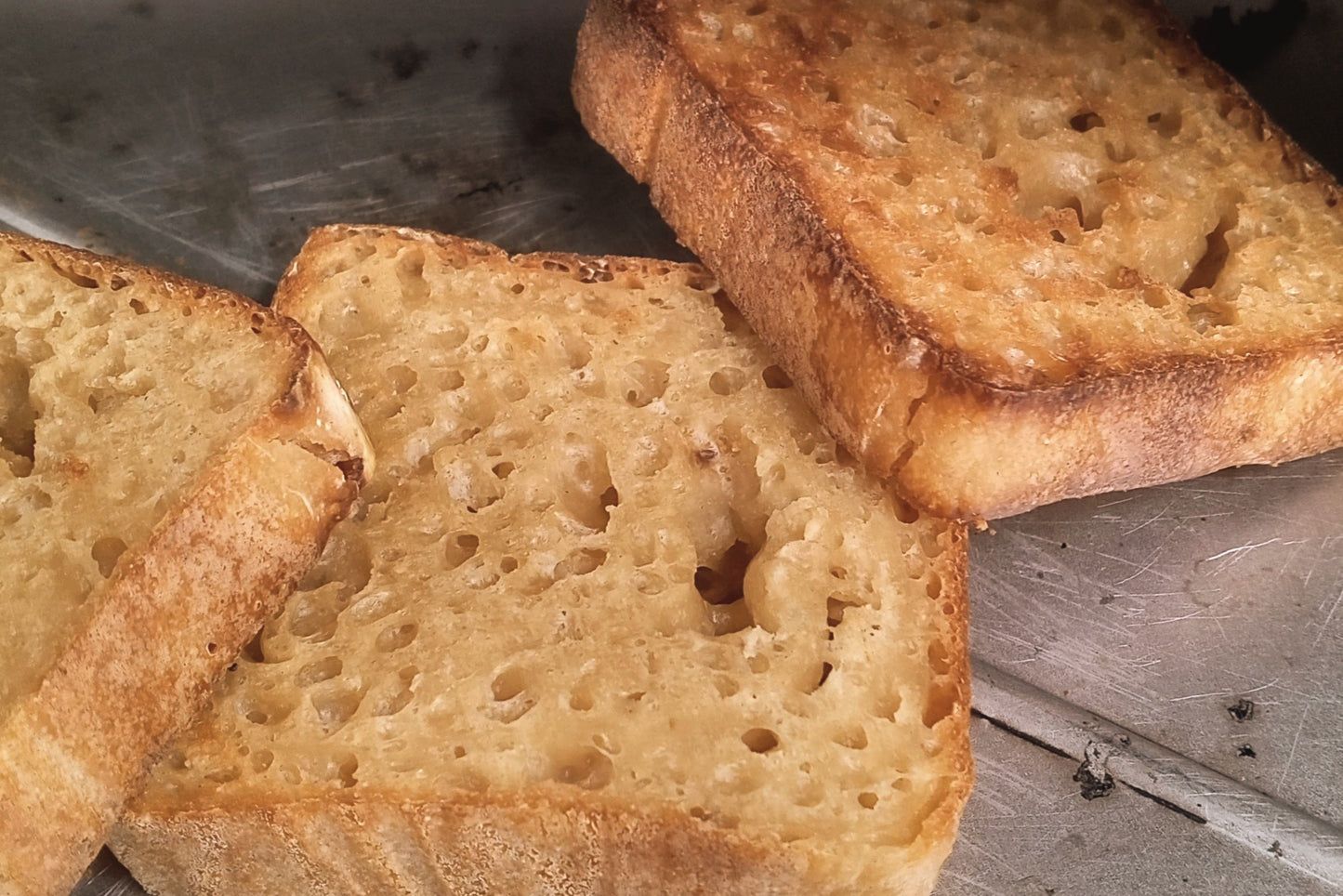 玄米  有機味噌  角食パン　砂糖・油不使用