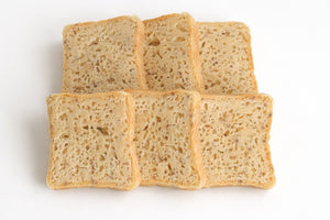 玄米キヌア食パン〈６枚切り〉