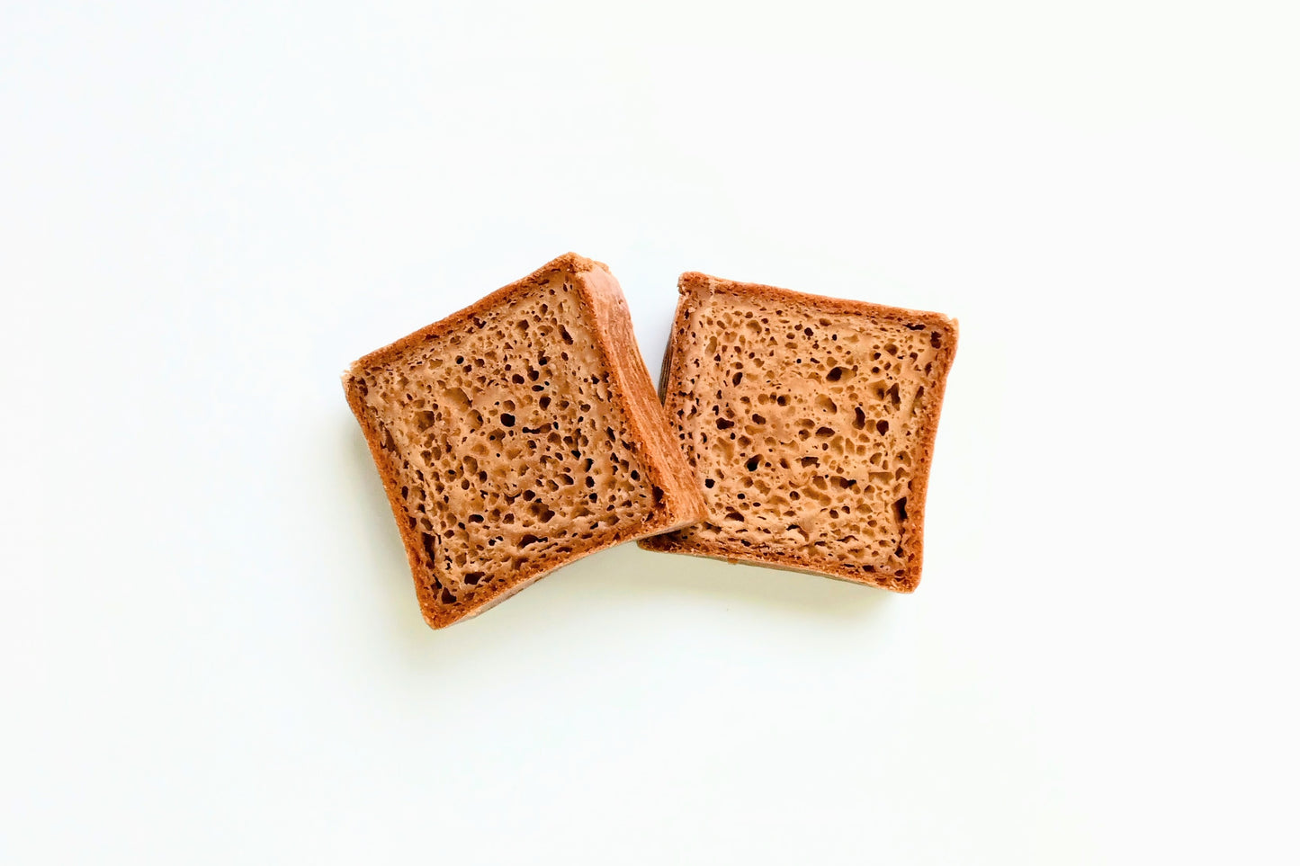 チョコ（スライス２枚）ミニパン　椰子糖使用（減農薬５分づき米）